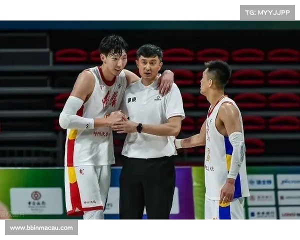 CBA半决赛转会风波引发球迷热议多名球星未来悬念重重 CBA半决赛转会风波引发球迷热议多名球星未来悬念重重
