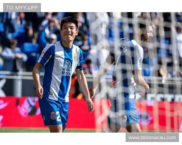 TOP1体育深度解析最新赛事趋势与明星运动员表现全景报道 TOP1体育深度解析最新赛事趋势与明星运动员表现全景报道